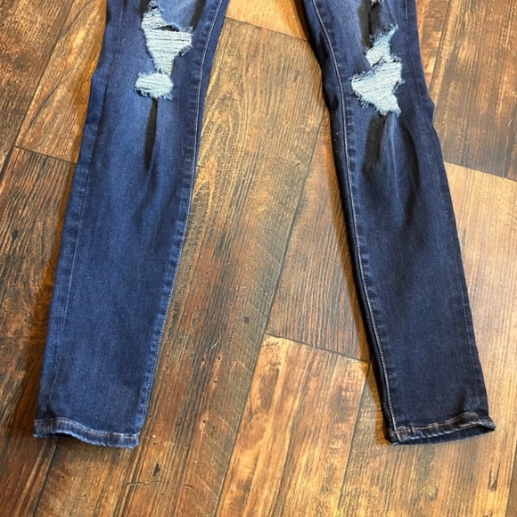 Abercrombie & Fitch Simone High Rise Super Skinny Distressed Size 25 0 R Jeans - Picture 3 of 7